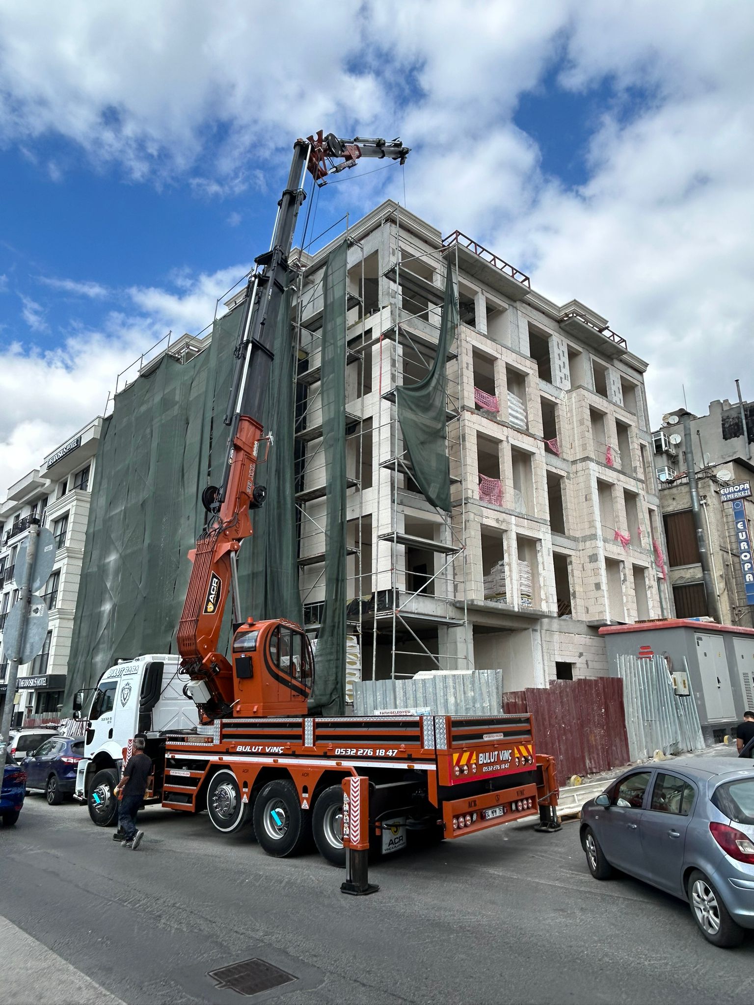 Yük kaldırma çalışması